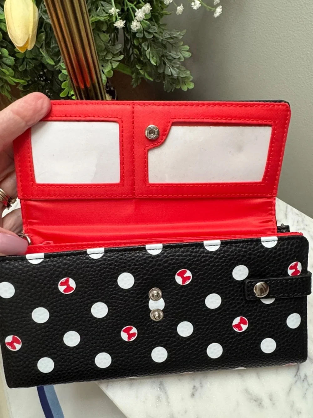 Disney Black Polka Dot Crossbody Wallet / Wristlet with Red Accent NWT - Picture 4 of 10